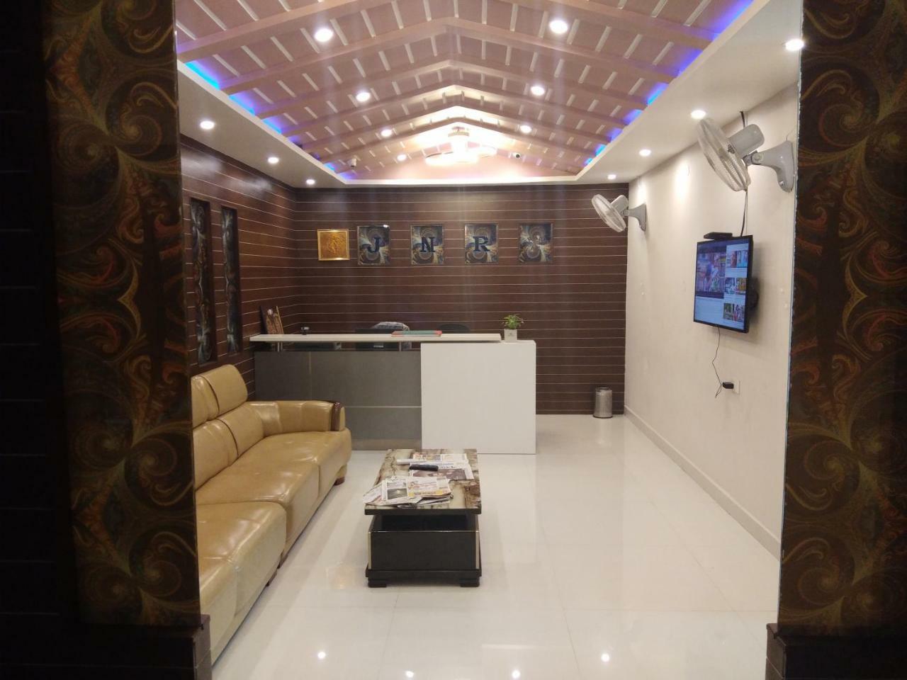 Jnr Grand Hotel Madanapalle Luaran gambar